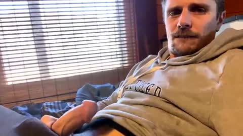 Snapshot of kcdowdy90 chatting on January 8, 5:37 pm rowdy6969 online show from January 8, 5:37 pm