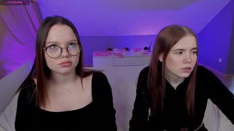 Snapshot of kebesheska chatting on February 15, 8:22 am Seb Polly Roxy Jonny online show from February 15, 8:22 am