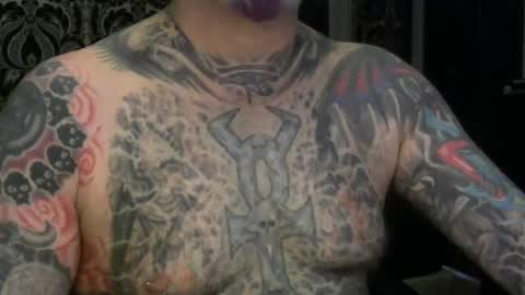 keeeeeeeeeeeeef online show from December 7, 6:37 pm