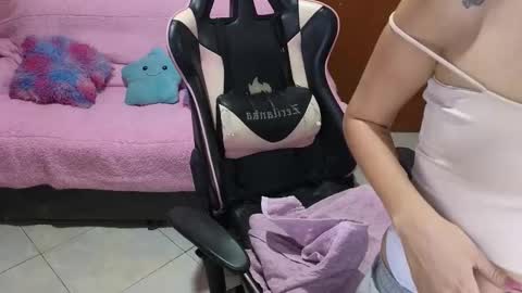 keeiity_moon online show from March 7, 2:58 pm