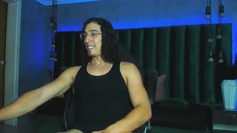 Snapshot of keelanmg chatting on October 31, 2:56 am keelanmg online show from October 31, 2:56 am