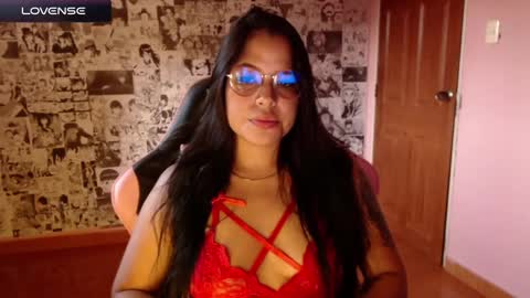 Snapshot of keikim_ chatting on February 18, 10:03 pm Kimk online show from February 18, 10:03 pm