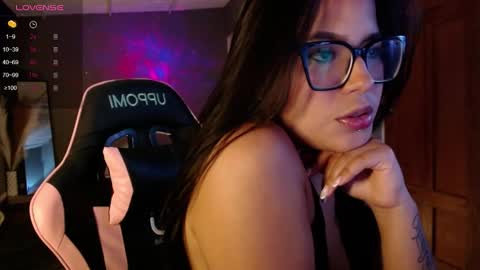 Snapshot of keikim_ chatting on November 7, 7:14 pm Kimk online show from November 7, 7:14 pm