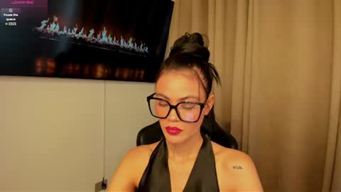 Keily brox online show from July 12, 8:55 pm