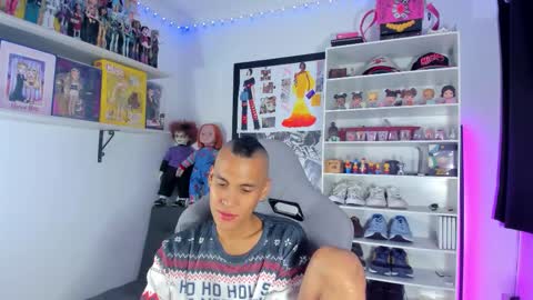 Snapshot of keindren chatting on December 1, 12:59 am pablo online show from December 1, 12:59 am