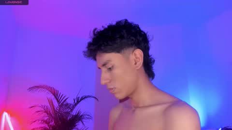 Alejandro Gonzalez online show from September 29, 2:27 am