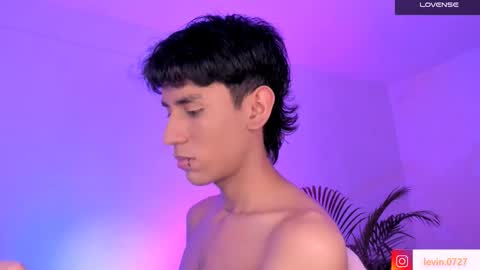 Alejandro Gonzalez online show from November 8, 7:41 am