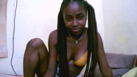 keisha759446 online show from November 4, 9:36 pm