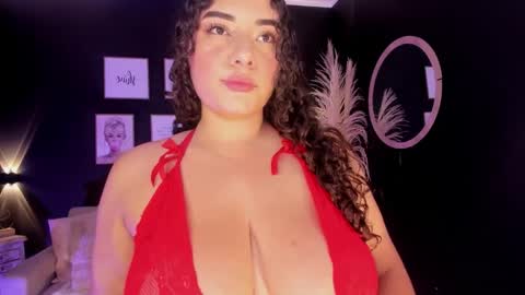 Snapshot of keisha_west chatting on October 5, 4:00 am Keisha online show from October 5, 4:00 am