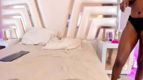 Ebony - Keisha online show from February 10, 8:24 pm