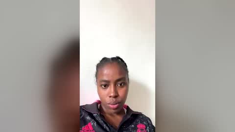 keishareine104 online show from June 19, 11:03 am