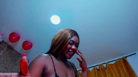 Snapshot of keishe_anderson chatting on September 24, 8:23 pm Keisha online show from September 24, 8:23 pm