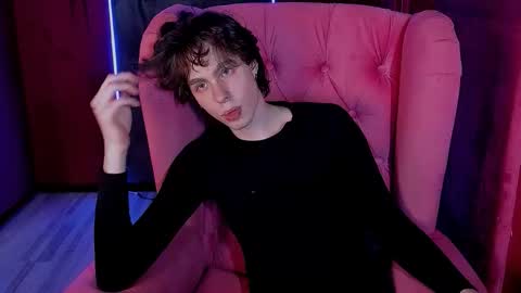 Snapshot of keith_erickson chatting on February 5, 6:01 pm Keith online show from February 5, 6:01 pm