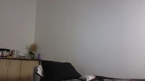 Mark online show from December 17, 5:24 am