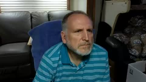 Snapshot of keithobrian chatting on August 5, 10:33 pm Keithobrian online show from August 5, 10:33 pm