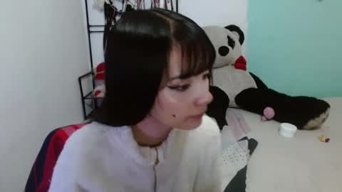 annie rosse16 online show from December 19, 7:21 pm