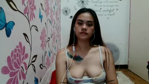 Snapshot of keizel chatting on December 15, 5:42 pm pepper online show from December 15, 5:42 pm