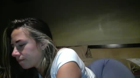 Snapshot of kekes2015 chatting on November 12, 7:09 am kekes2015 online show from November 12, 7:09 am