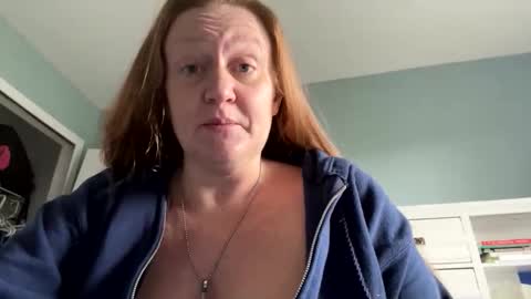 kellilyn10 online show from April 5, 6:27 pm