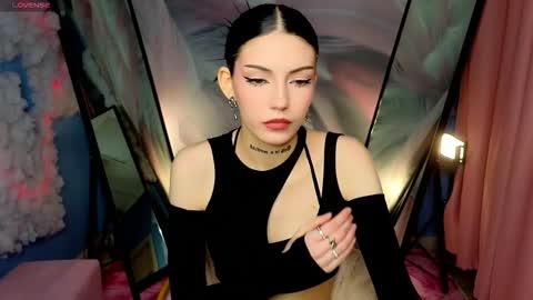 Snapshot of kelly__bunny chatting on January 14, 10:21 am Kelly online show from January 14, 10:21 am