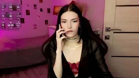Kelly online show from July 13, 9:17 pm