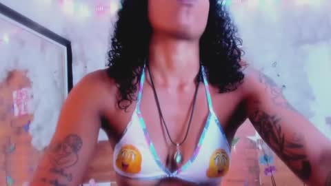 kelly__thomson online show from February 13, 9:17 pm