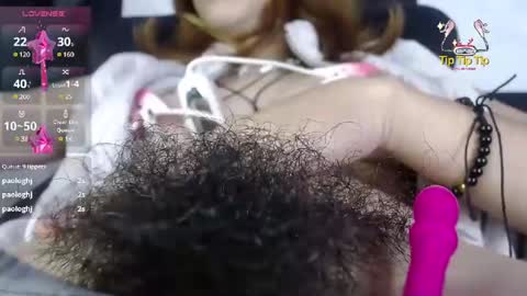 Snapshot of kelly_queenpussy chatting on December 31, 5:07 pm KEY online show from December 31, 5:07 pm