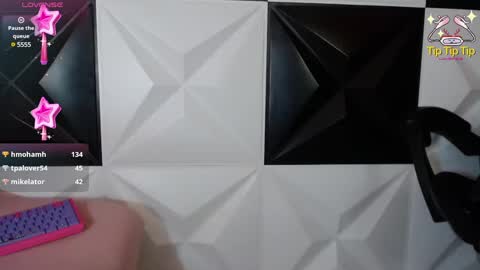 Snapshot of kelly_queenpussy chatting on February 13, 12:13 am KEY online show from February 13, 12:13 am