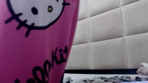 Snapshot of kelly_queenpussy chatting on February 25, 5:08 am KEY online show from February 25, 5:08 am