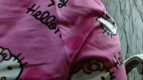 Snapshot of kelly_queenpussy chatting on October 2, 8:16 pm KEY online show from October 2, 8:16 pm