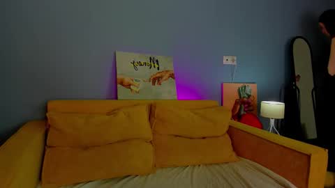 Snapshot of kelly_salazar chatting on February 13, 5:14 am Kelly Mon-Day 12AM-5PM Tue-12AM-5PM Wed-DAY OFF Thu-12AM-5PM Fri-12AM-5PM Sat-12AM-5PM Sun-DAY OFF online show from February 13, 5:14 am