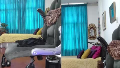 Snapshot of kelly_squirting chatting on May 29, 1:20 pm KELLY online show from May 29, 1:20 pm