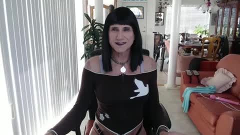 Snapshot of kellyannelynn chatting on September 24, 3:59 pm kellyanne Lynn but please call me fucktoy online show from September 24, 3:59 pm