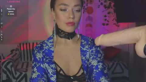 Snapshot of kellyfouler chatting on November 9, 2:15 pm KellyFouler online show from November 9, 2:15 pm