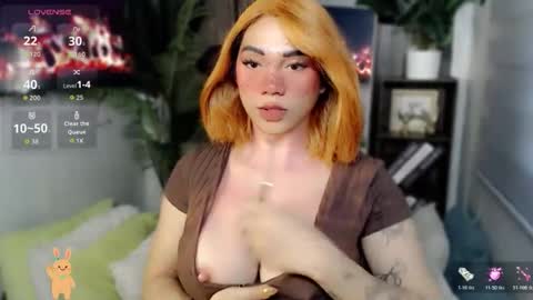 Kelly Smith online show from February 16, 7:04 am