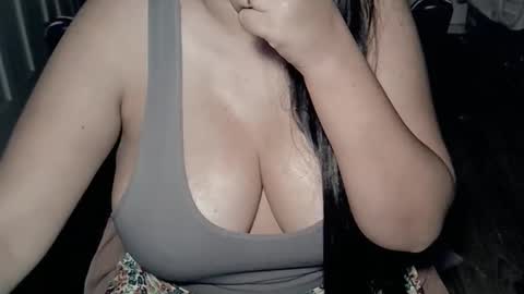 Kellyshow online show from March 25, 3:01 am