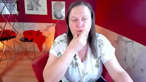 Snapshot of kellysuper chatting on June 15, 8:00 pm Kelly online show from June 15, 8:00 pm