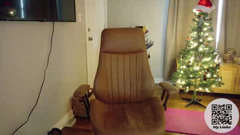 Kelsey online show from December 1, 7:41 pm