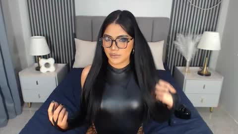 kelsie_silva online show from November 10, 6:40 pm