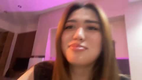 Luna online show from April 19, 5:56 pm