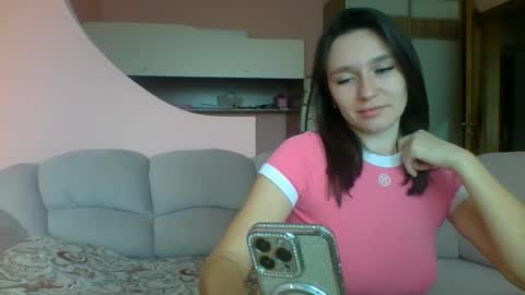Snapshot of kelsivixen chatting on September 28, 7:25 am KelsiVixen online show from September 28, 7:25 am