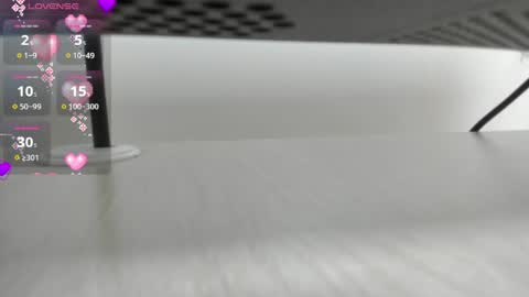    online show from March 31, 12:16 pm