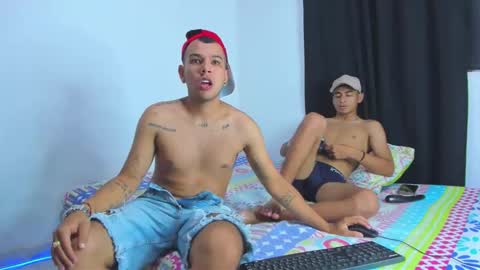 kelvin_hot276 online show from October 30, 1:18 am