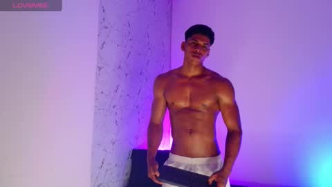 ken__owensx online show from November 4, 4:22 am