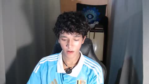 Snapshot of ken_bigcockxx chatting on October 3, 3:36 am Ken online show from October 3, 3:36 am