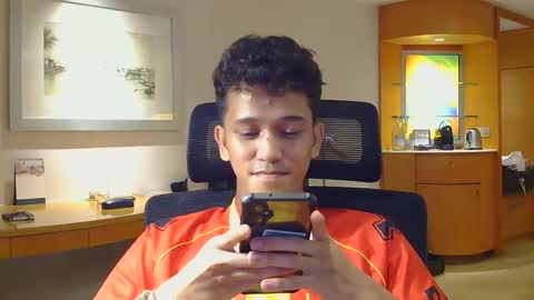 Snapshot of ken_bigcockxx chatting on November 29, 10:40 am Ken online show from November 29, 10:40 am