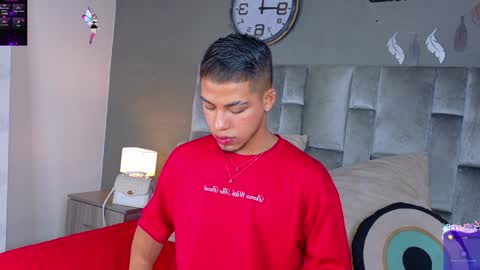 Snapshot of ken_boy_ chatting on January 21, 2:43 am online show from January 21, 2:43 am