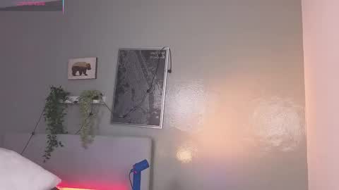 Snapshot of ken_boy_ chatting on September 22, 11:34 am online show from September 22, 11:34 am