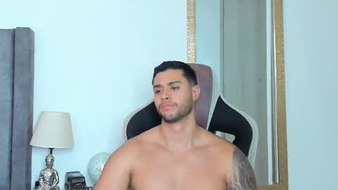 Snapshot of ken_mailik chatting on July 7, 2:36 am ken_mailik online show from July 7, 2:36 am