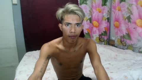 ken_minjun online show from July 17, 11:28 am